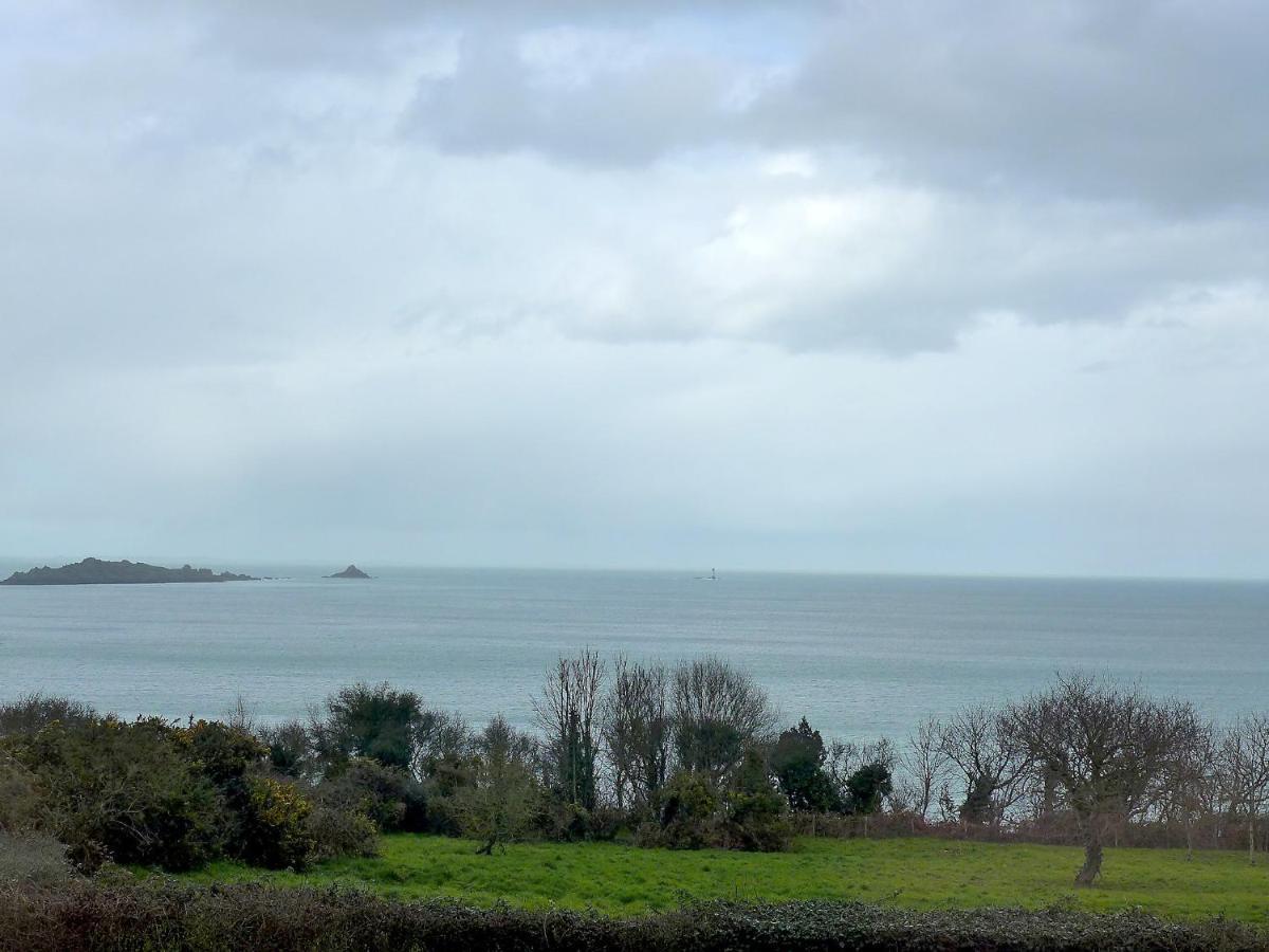 Holiday Home Les Rimains Cancale Extérieur photo